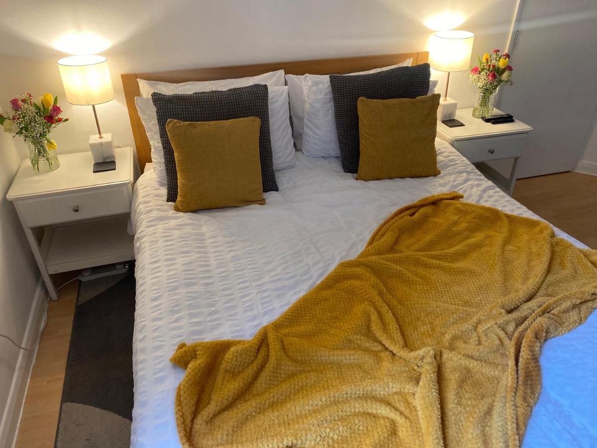 Guest Bedroom With King Size Bed In Brixton London Luaran gambar